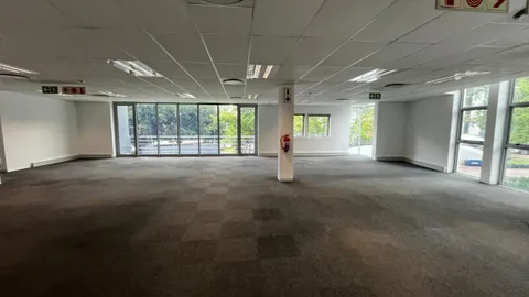 WhatsApp Image 2025-11-26 at 14.54.03 (1).